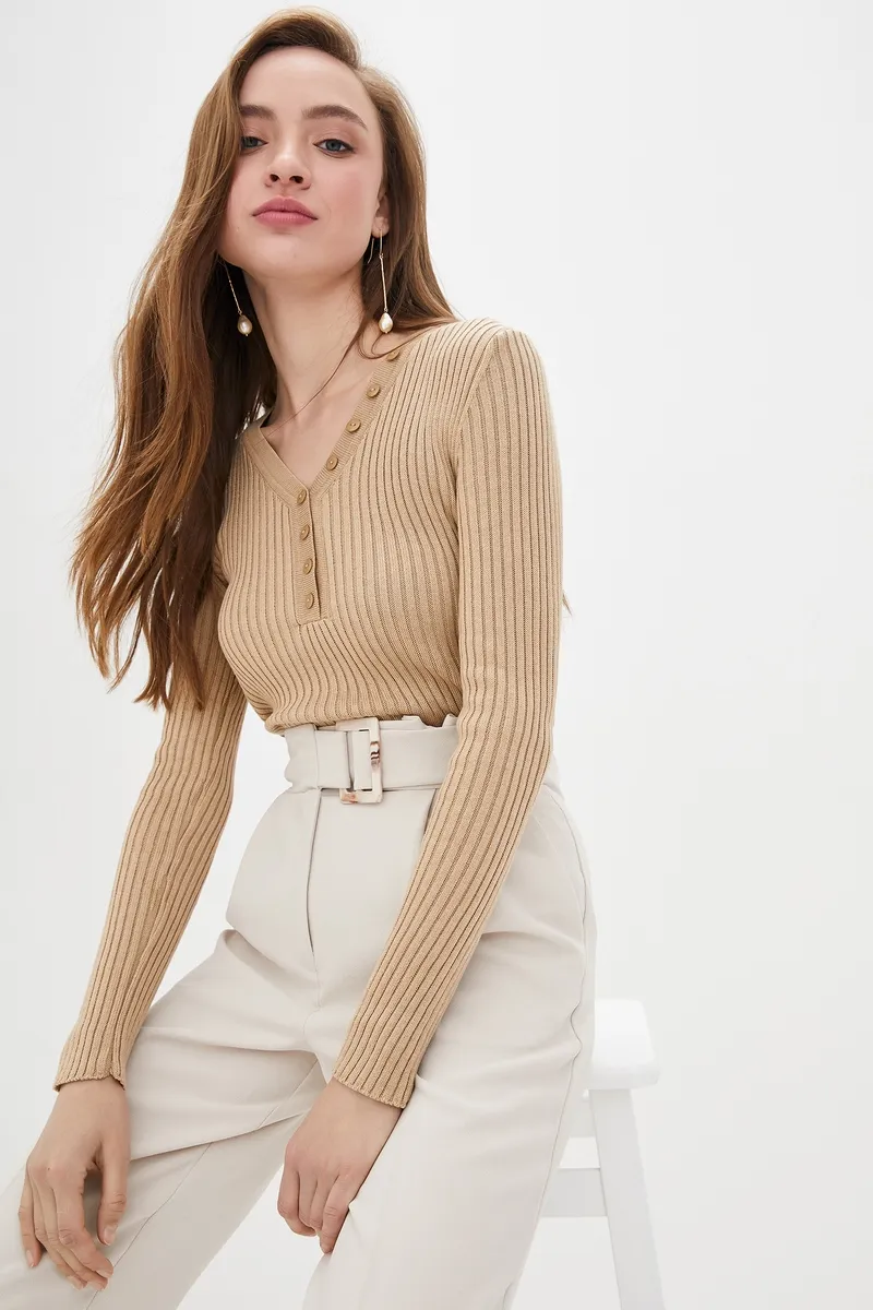 Джемпер SEWEL JS780 42-44 Бежевий