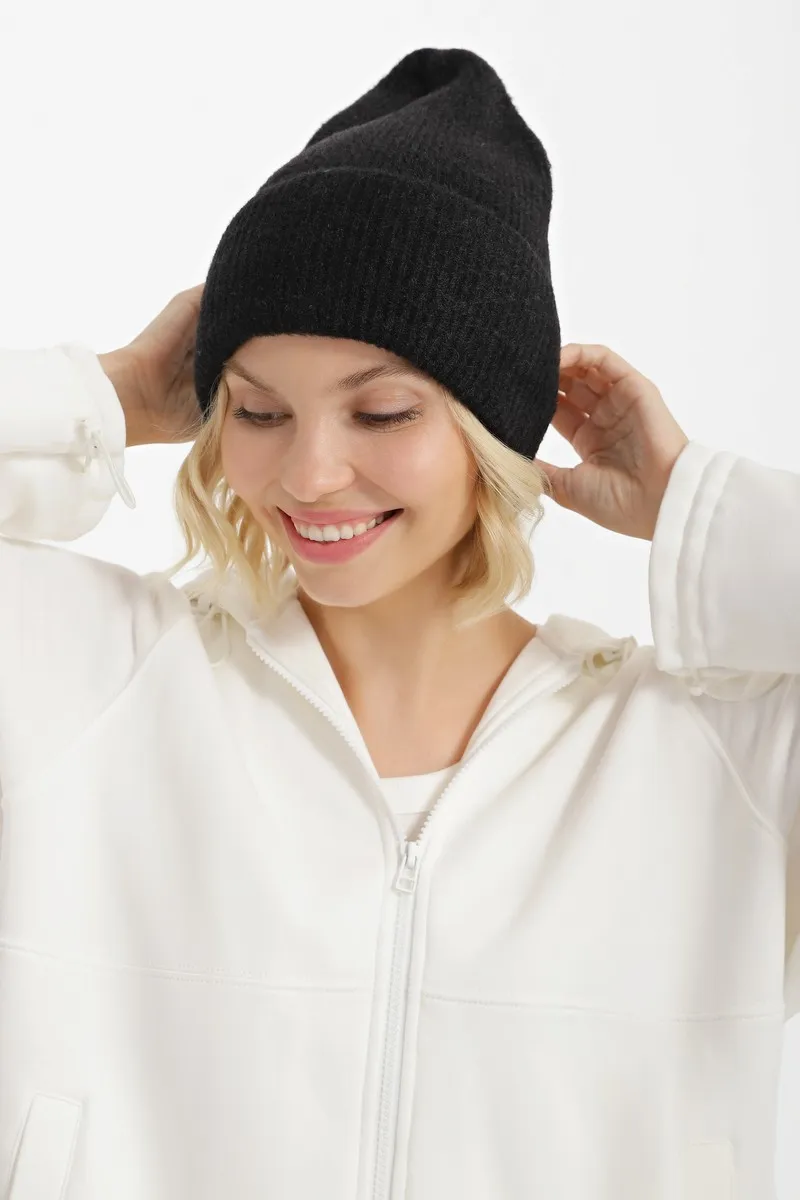 Шапка SEWEL BW907 One Size Чорний