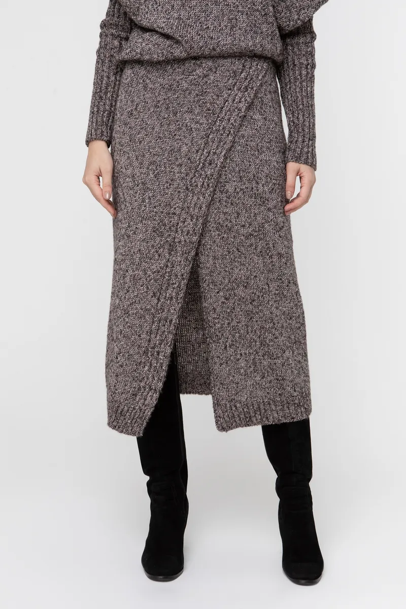 Спідниця SEWEL UW575 42-44 Пудра меланж