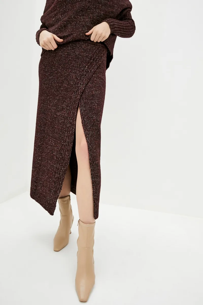 Спідниця SEWEL UW575 46-48 Бордо меланж