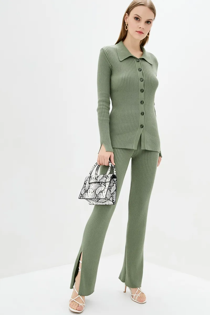 В'язаний костюм SEWEL SC850 42-44 Фісташка