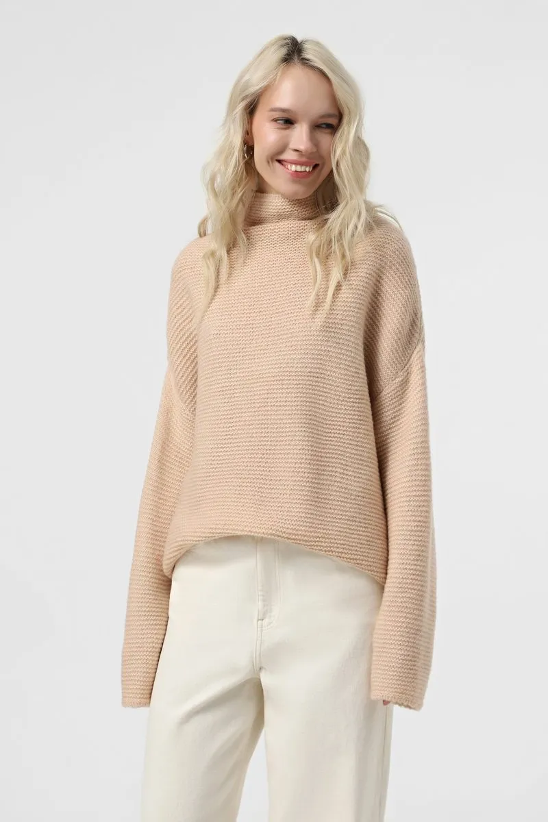 Светр SEWEL SW977 42-44 Бежевий