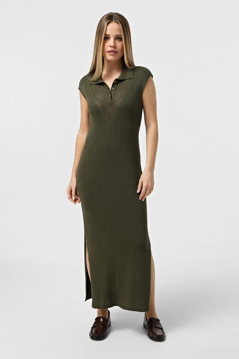 Сукня SEWEL PS992 46-48 Темно-зелений