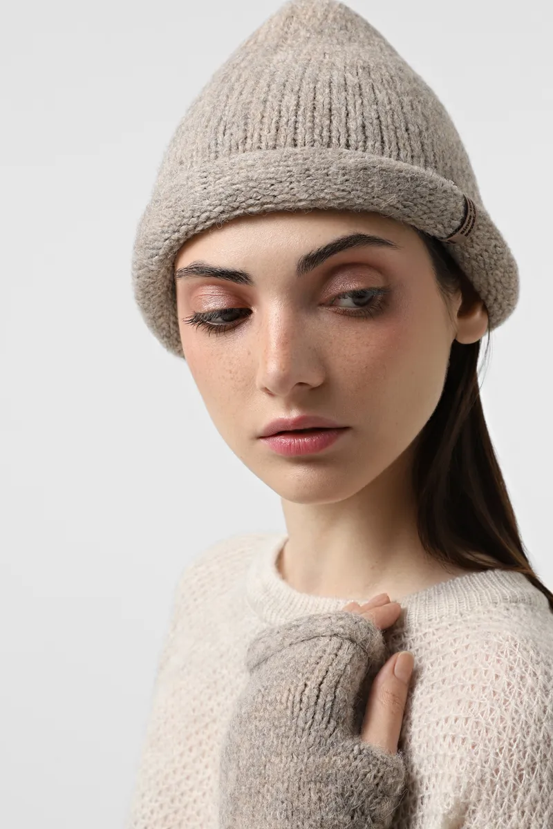 Шапка SEWEL B1001 One Size Темно-бежевий