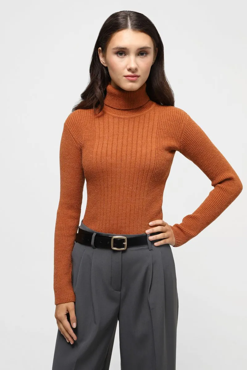 Светр SEWEL SW896 42-44 Карамель