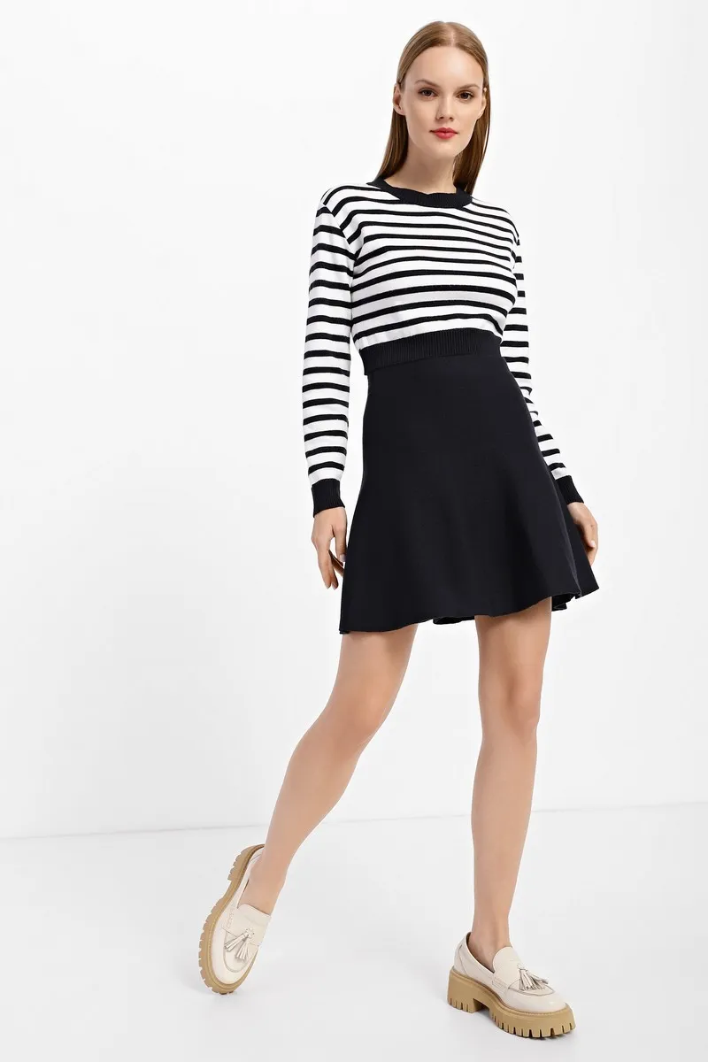 Спідниця SEWEL US890 46-48 Темно-синій